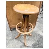 ANTIQUE OAK ROUND TOP STOOL