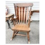 SOLID WOOD ROCKER