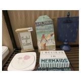 HOME DECORE, FOOTED CLIP BOARD