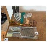 CAKE LIFTERS, TEAK WOOD TRIVET, RICE SPOONS,