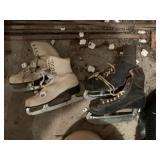 VINTAGE MENï¿½S & LADIES ICE SKATES