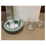 TWO CLEAR BUD VASES AND GREEN & WHITE CANDY DISH