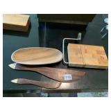 MAMA P SIGNED WOOD KNIVES, CHEESE BOARD AND OVAL