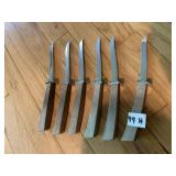 WOOD STEAK KNIVES CARVEL HALL W/ INSET ON BACK