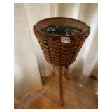 PLANT STAND