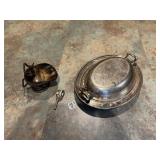 OVAL CUPBOARD SERVING DISH AND SUGAR DISH WITH