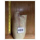 ABSTRACT CREAM-COLORED BLOWN GLASS VASE