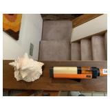 SHELL AND SAFETY LIGHT