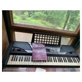 YAMAHA ELECTRIC KEYBOARD MODEL PSR GX76 WITH