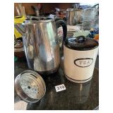 FARBER WARE SUPER-FAST PERCOLATOR COFFEE WITH