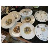 6 CREATIONS ALPACA PLATES WITH WINE SEAMS, TWO