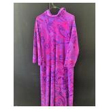 LORD & TAYLOR FLOBERT VINTAGE ZIPPER BACK LOUNGE