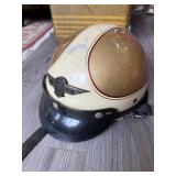 HARLEY DAVIDSON HELMET DISTRESSED THROUGHOUT