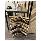 HANGER HOLDER WITH ASSORTED TOP HANGERS