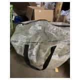 BIG BAG OF PLASTIC HANGERS