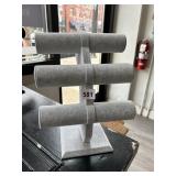 GRAY VELVET BRACELET DISPLAY