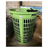 HAMPER OF 50 BLACK WOODEN BOTTOMS HANGERS