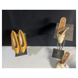 VINTAGE BEIGE SNAKESKIN EDGED PUMP AND YELLOW