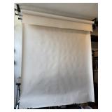 MOTORIZED PHOTO BACKDROP COMES WITH REMOTE. HOLDS