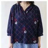 70s Plaid Daisies Poly Top Measurements taken