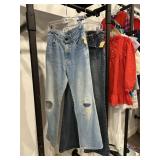 TWEEN VINTAGE JEANS LEI SIZE 3, PATCHED JEANS
