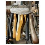 LOT OF SUIT HANGERS 9 HANGERS