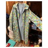 GIRLS VINTAGE REVERSIBLE SPRING COAT SZ 10