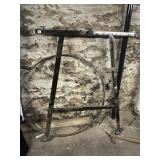 ROUND RACK ON WHEELS 54 HIGH - CIRCLE IS 42