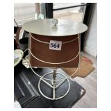 VINTAGE EARRINGS DISPLAY SPINS