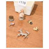 MINIATURE WOOD ANGEL, TINY FLOWER FROG, KINS