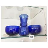 COBALT 2 BOWLS 5.25" W X 3" H AND BLUE VASE 6.25"