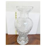 14" H YUGOSLAVIA ETCHED VASE - TINY FLAKE ON RIM