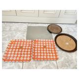 CORK TOP TRAY, TRIVETS