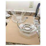 FOOTED BOWL AND SERVING PLATES