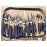 STANLEY ROBERTS FLATWARE SET INCLUDING 6 STEAK