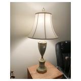 TABLE LAMP W/ SHADE