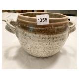 CERAMIC STONEWARE FUNNEL STEAMER POT/BUNDT CAKE