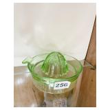 GREEN DEPRESSION ORANGE JUICE EXTRACTOR JUICER