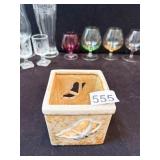 3 MATCHING ITALY COLORED GLASSES, BUTTERFLY