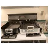 ONEIDA AND OTHER ROASTING PANS