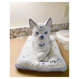 ASIAN MOTIF HAND PAINTED PORCELAIN 2 PC. CAT ON