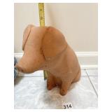 SIGNED PIG SCULPTURE SIGNED HGC- GR. COPYRIGHT