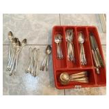 NATIONAL GUILDCAST FLATWARE SET 8 DINNER FORKS,