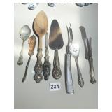 WOOD SPOON, SILVERPLATE SERVING PC. BUTTER KNIFE