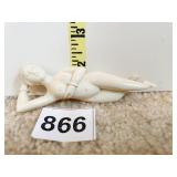 IVORY SNUFF BOTTLE - SPOON PULLS OUT OF FOOT ON