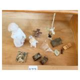 GOLDEN MEMORIES HANDMADE IN SPAIN GIRL WITH DOLL