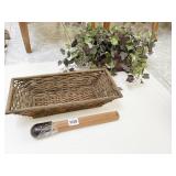 11" LONG MATCH HOLDER (SHAPED LIKE MATCH) IVY