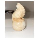 CARVED BIRD ON BALL NETSUKE - SEE SIGNATURE ON