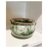 GOLD RIM DOUBLE HANDLE POT GREEN AND WHITE BODY