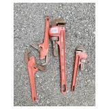 4 PIPE WRENCHES